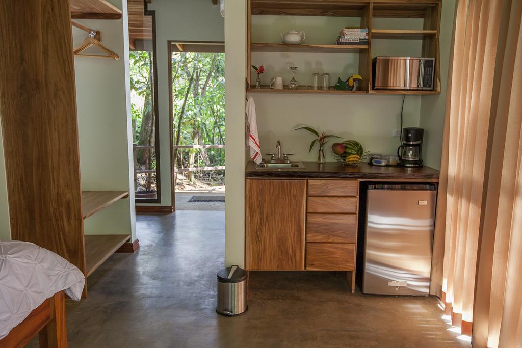 Casitas Tenorio B&B And Farm Bijagua Ngoại thất bức ảnh