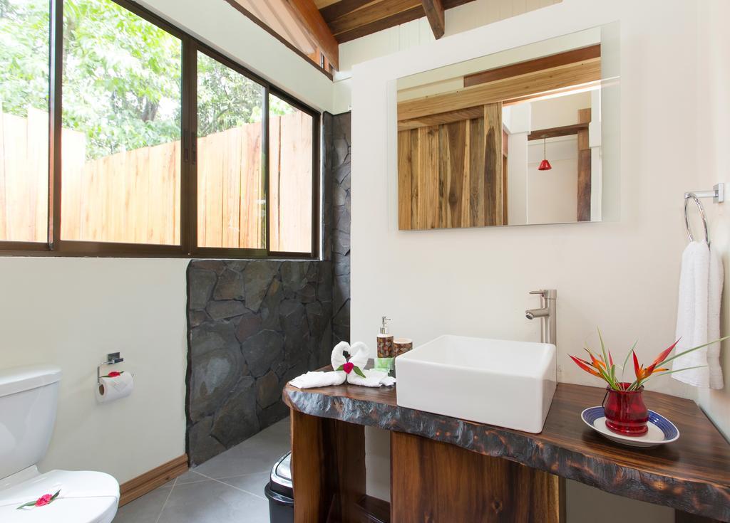 Casitas Tenorio B&B And Farm Bijagua Ngoại thất bức ảnh