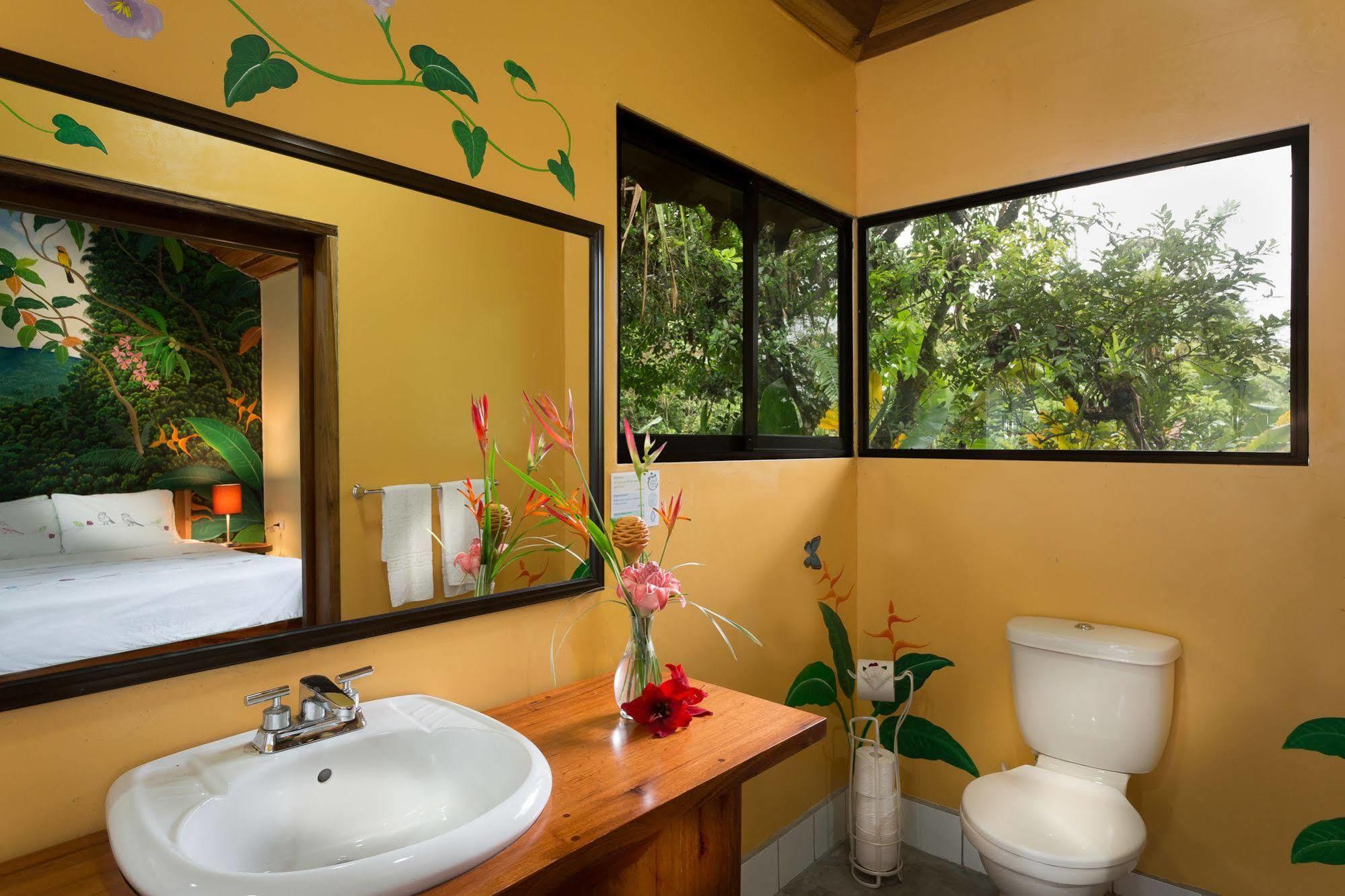 Casitas Tenorio B&B And Farm Bijagua Ngoại thất bức ảnh