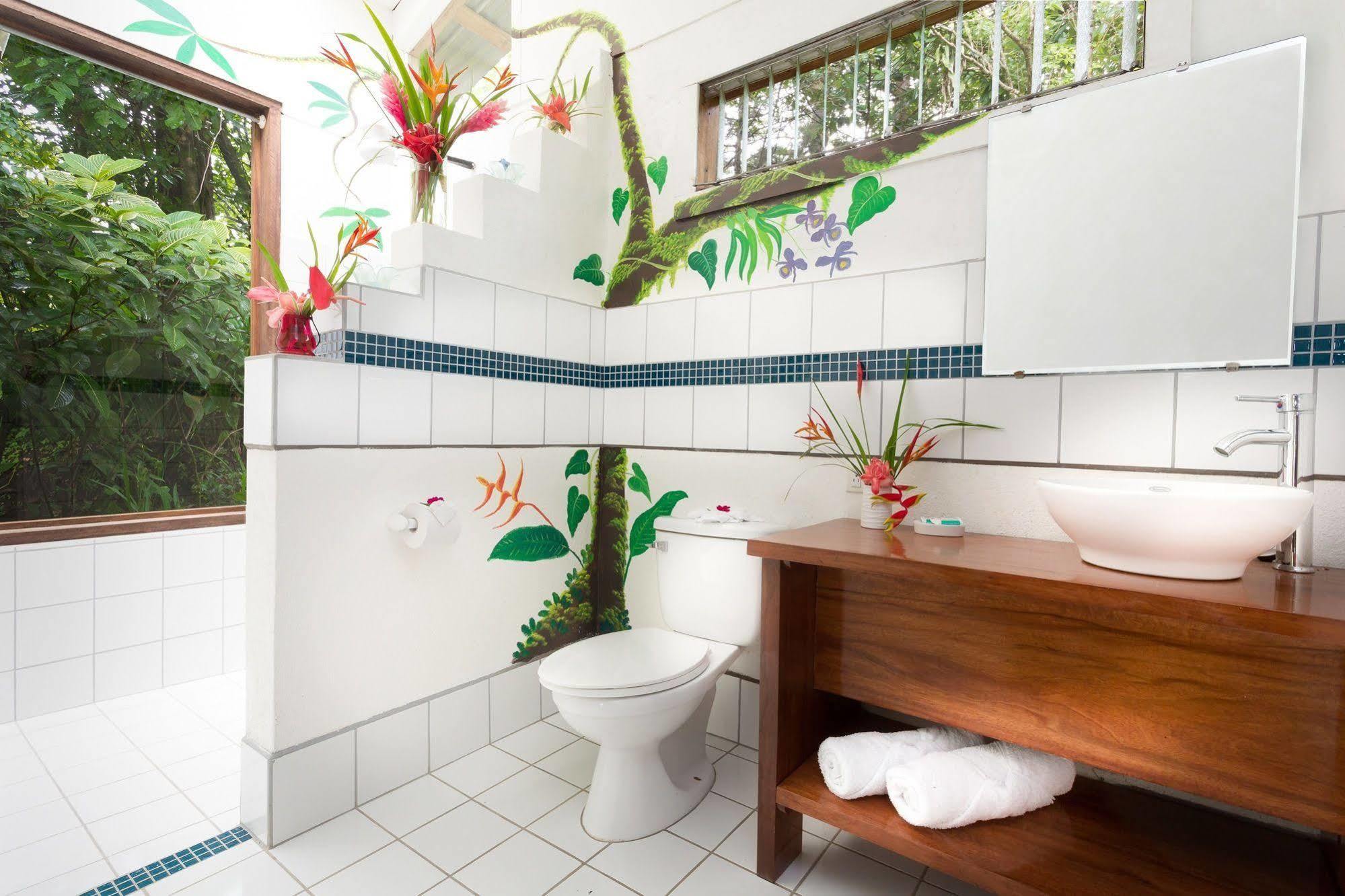 Casitas Tenorio B&B And Farm Bijagua Ngoại thất bức ảnh